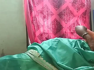 desi  indian horny tamil telugu kannada malayalam hindi cheating wife vanitha enervating  saree showing big boobs with an increment of shaved pussy press hard boobs press nip ill feeling pussy self-abuse